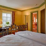 Meeressterne Forsthaus Damerow Hotel