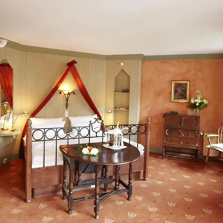 Meeressterne Forsthaus Damerow Koserow