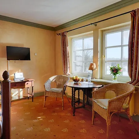 Meeressterne Forsthaus Damerow 4*