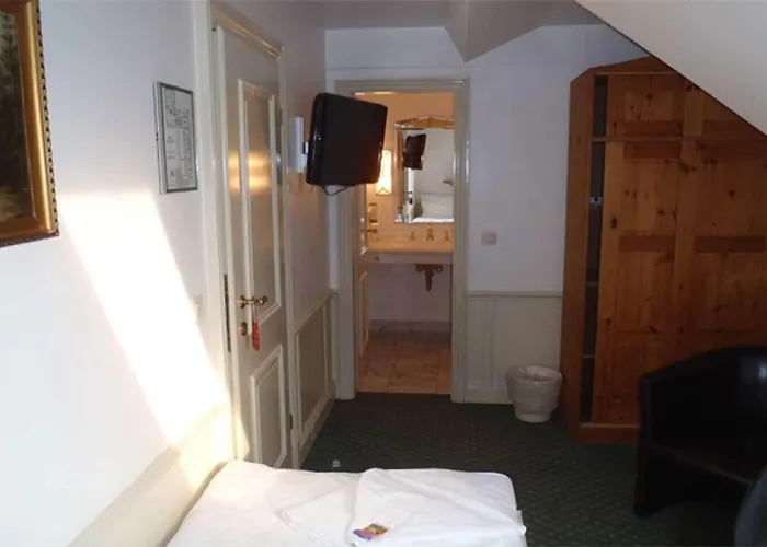 Meeressterne Forsthaus Damerow Отель 4*