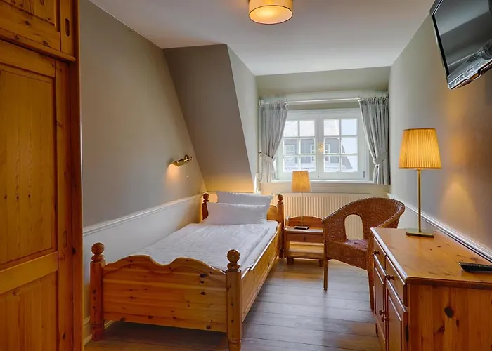 Отель Meeressterne Forsthaus Damerow 4*